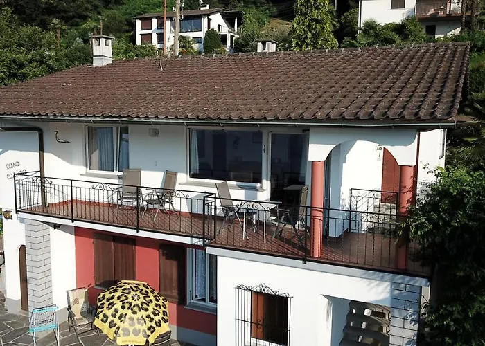 Apartamento Mit Fantastischem Panoramablick Gambarogno