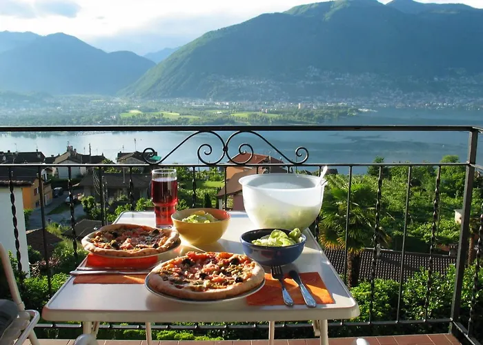 Mit Fantastischem Panoramablick Appartement Gambarogno